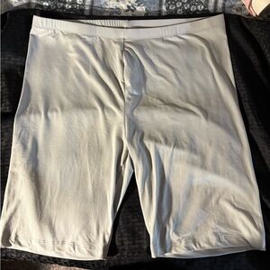 Zenana 2 Piece Shorts and Tunic Top